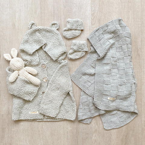 snuggle bug gift box