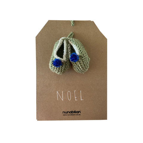 teensy socks trinket
